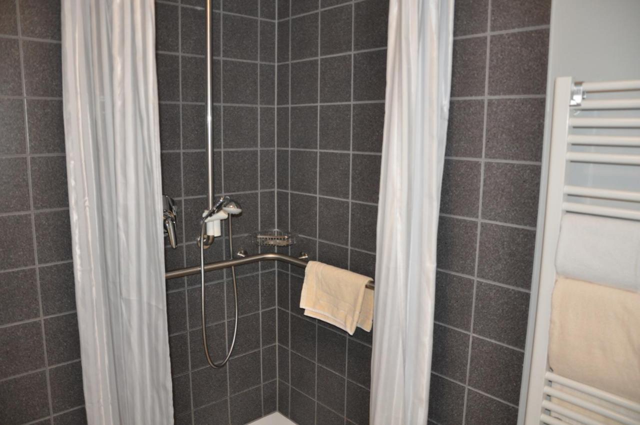 Seminarhotel In Der Manfred-Sauer-Stiftung Lobbach Екстер'єр фото