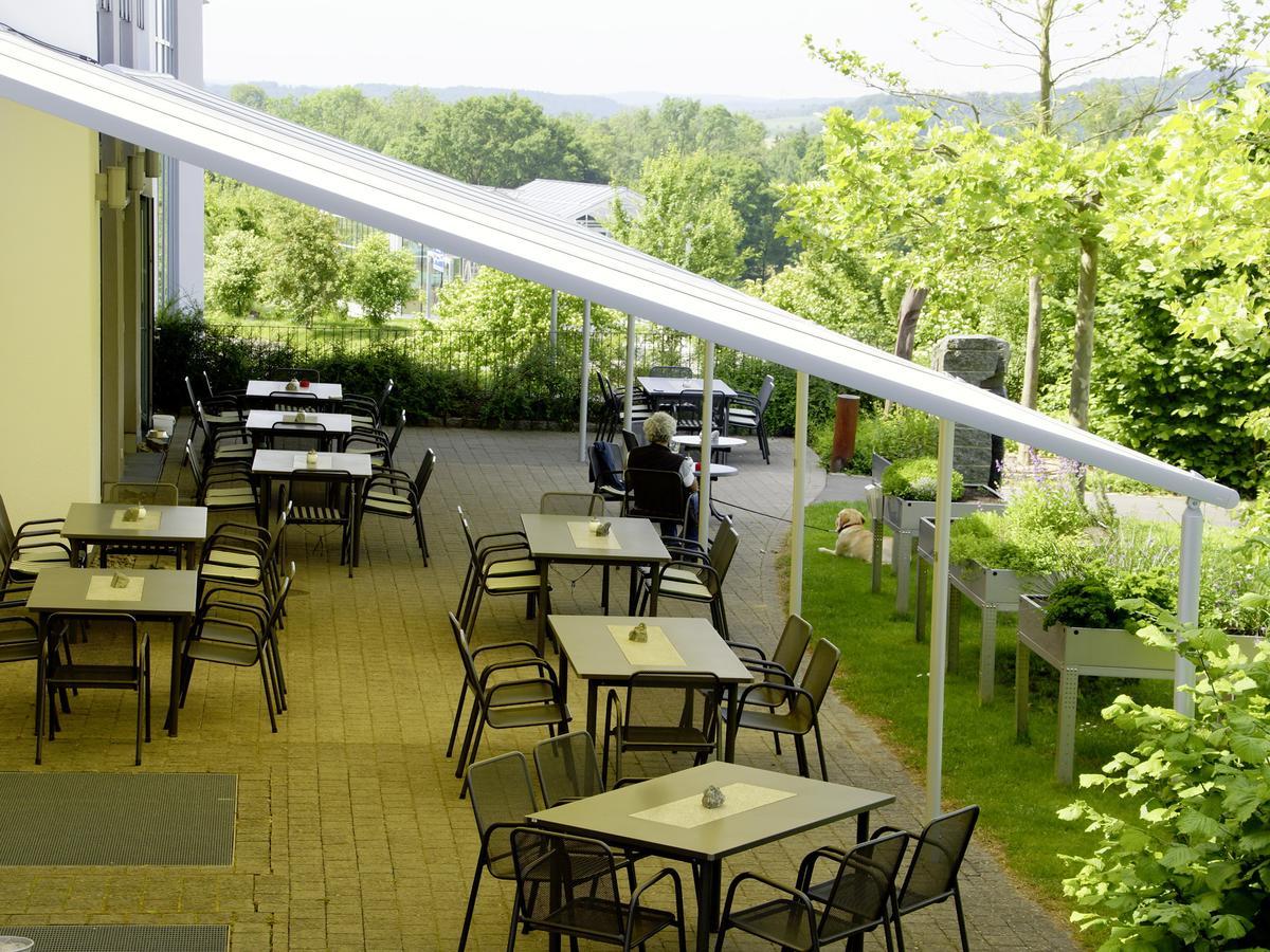 Seminarhotel In Der Manfred-Sauer-Stiftung Lobbach Екстер'єр фото